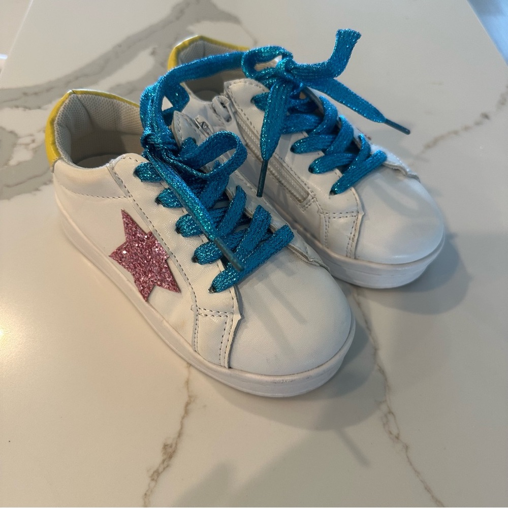 Kids White Sneakers with Blue Laces and Pink Star